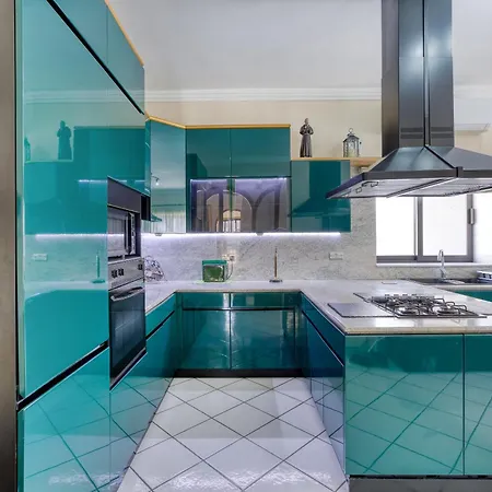 빌라 Spacious 4br With Private Pool, Parking & Bbq By 360 Estates