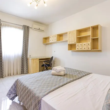 Spacious 4br With Private Pool, Parking & Bbq By 360 Estates 빌라 *