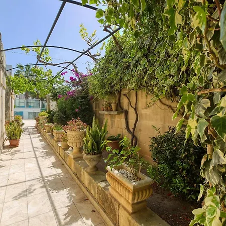 Spacious 4br With Private Pool, Parking & Bbq By 360 Estates ヴィラ *