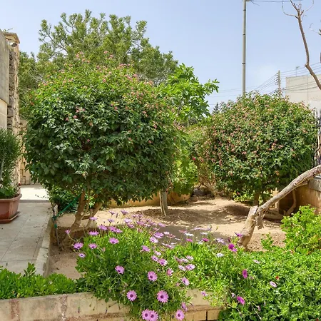 Spacious 4br With Private Pool, Parking & Bbq By 360 Estates Villa Attard