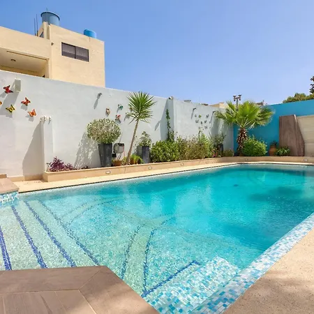 Spacious 4br With Private Pool, Parking & Bbq By 360 Estates *