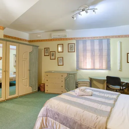 ヴィラ Spacious 4br With Private Pool, Parking & Bbq By 360 Estates