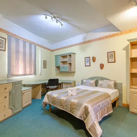 ヴィラ Spacious 4br With Private Pool, Parking & Bbq By 360 Estates アタード