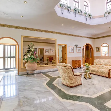 Spacious 4br With Private Pool, Parking & Bbq By 360 Estates Villa Attard