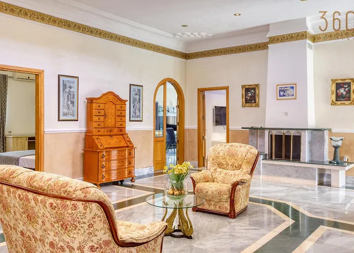 Villa Spacious 4br With Private Pool, Parking & Bbq By 360 Estates *