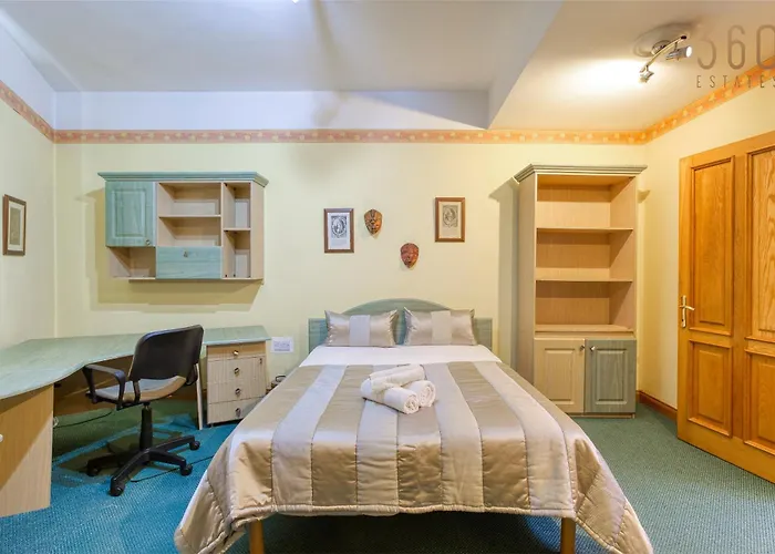 Spacious 4br With Private Pool, Parking & Bbq By 360 Estates Villa *