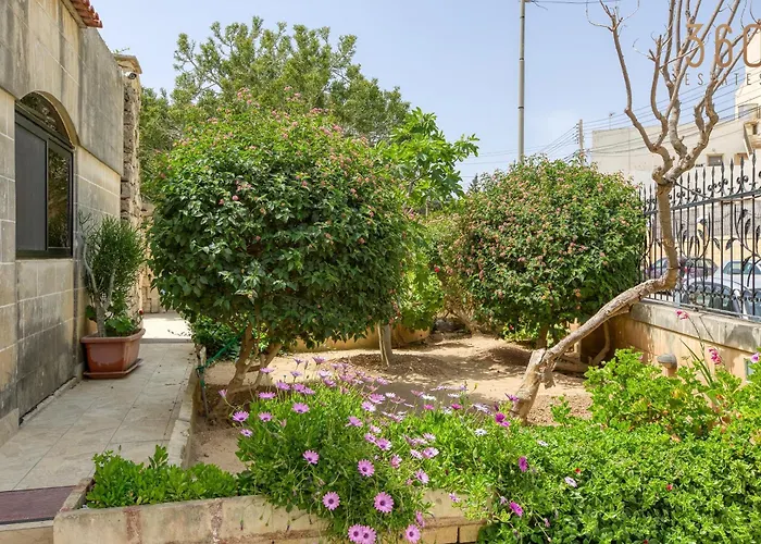 Spacious 4br With Private Pool, Parking & Bbq By 360 Estates Villa Attard