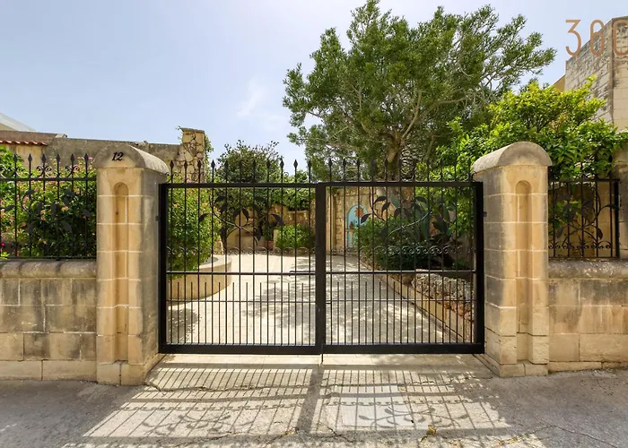 Spacious 4br With Private Pool, Parking & Bbq By 360 Estates Attard