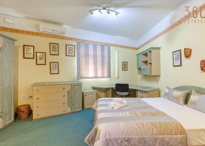 Spacious 4br With Private Pool, Parking & Bbq By 360 Estates *