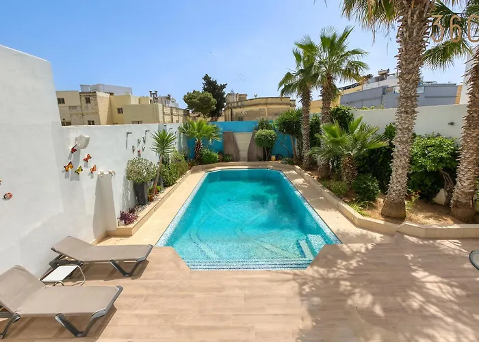 Spacious 4br With Private Pool, Parking & Bbq By 360 Estates Villa