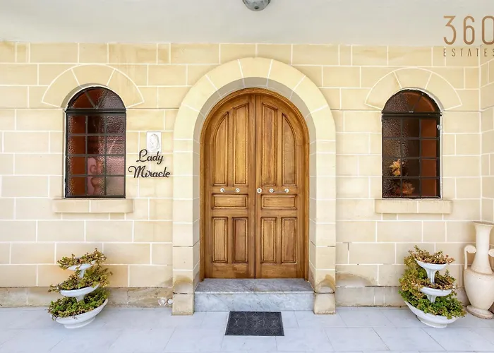 Spacious 4br With Private Pool, Parking & Bbq By 360 Estates * Attard